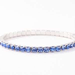 Touchstone Crystal Blue September Birthstone stretch bracelet silver